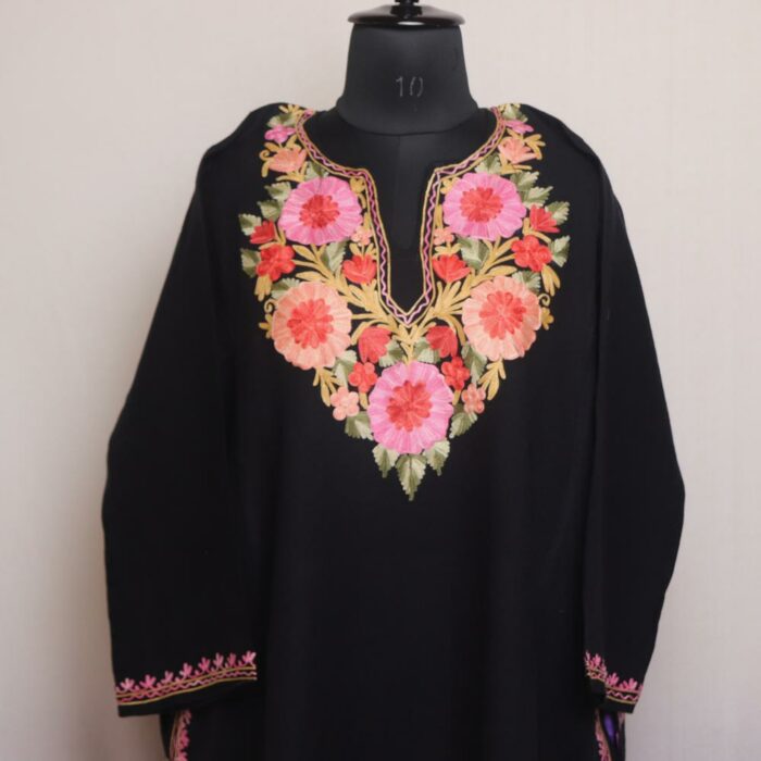 Black Bodhposh Kashmiri Pheran With Aari Work - Image 2