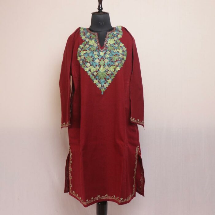 Maroon Lokut Posh Kashmiri Pheran With Aari Work