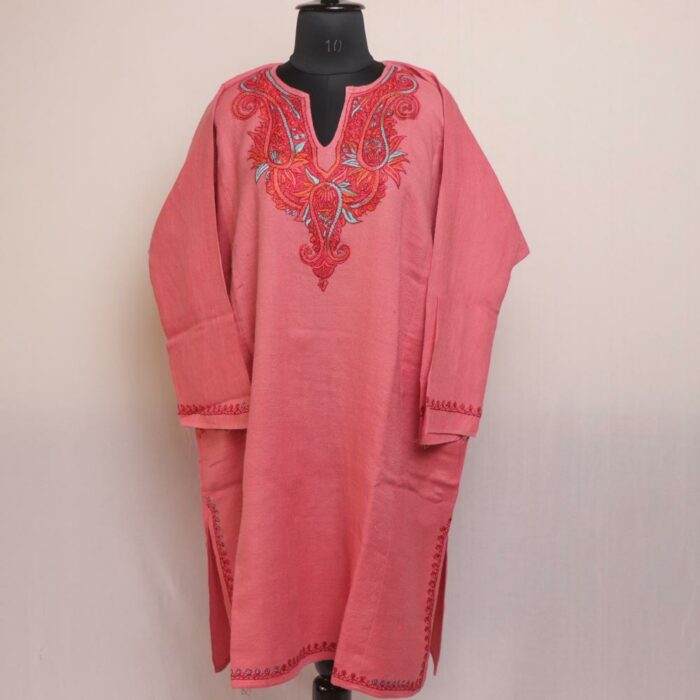 Nun Chai Pink Elegance: Raffal Kashmiri Pheran with Hand Sozni Embroidery L41