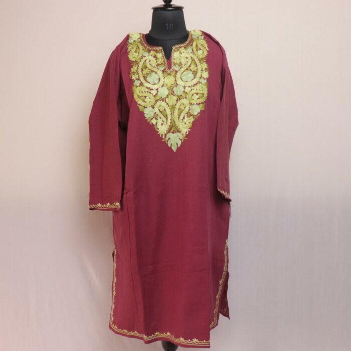 Roseate Radiance: Dark Pink Kashmiri Pheran with Aari Embroidery