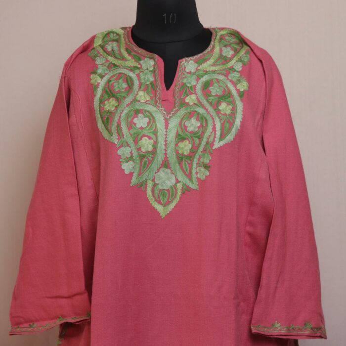 Blush Blossom: Light Pink Ladies Kashmiri Pheran with Aari Embroidery - Image 2