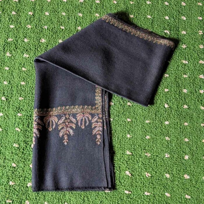 Black Sozni Woolen Muffler