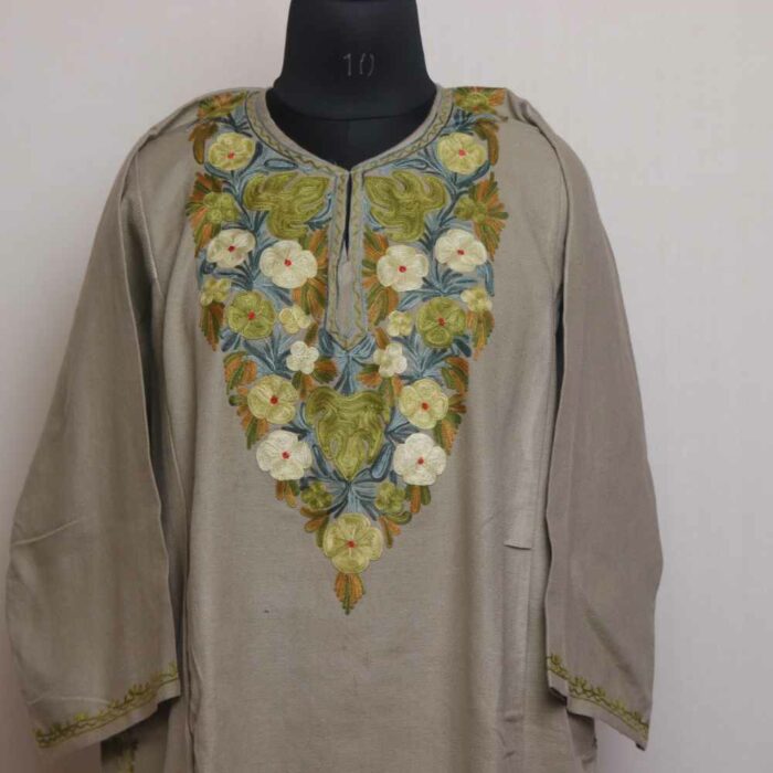Poshbaagh Kashmiri Pheran With Aari Work - Image 2
