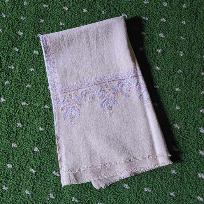 Manayal Beige Hand Sozni Woolen Kashmiri Muffler