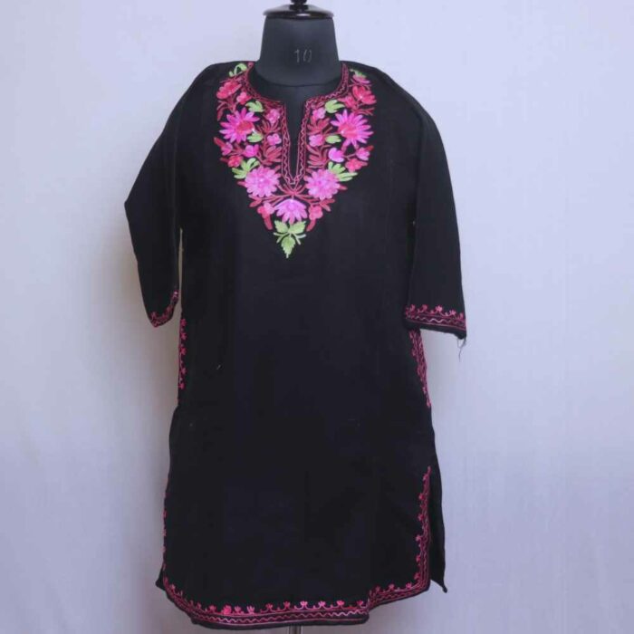 Black Maryam Gulabi Kashmiri Girls Short Pheran With Aari Embroidery (L35)