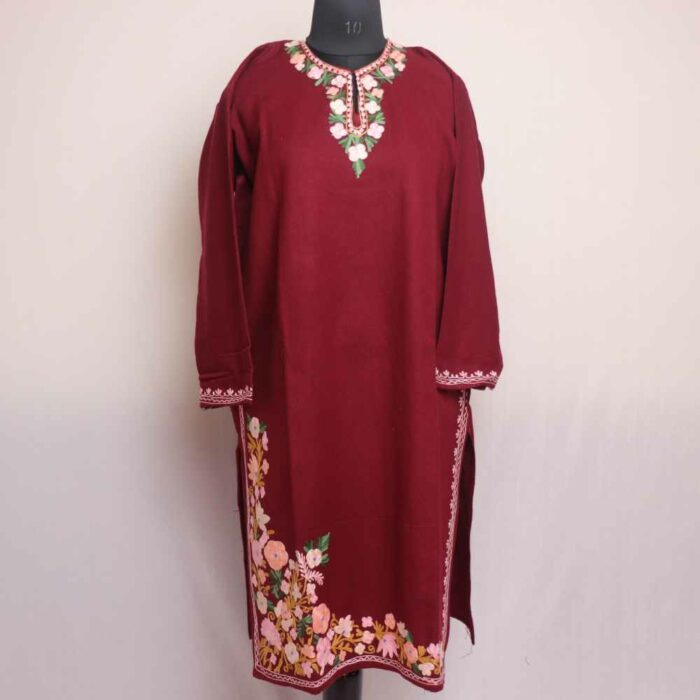 Maroon Wasiya Gulabi Posh Daman Winter Kurta with Ari Embroidery