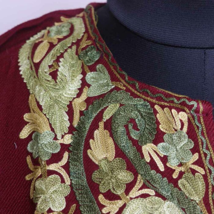 Maroon Sabz Badami Wasiya kashmiri Winter Kurta with Ari Embroidery - Image 3
