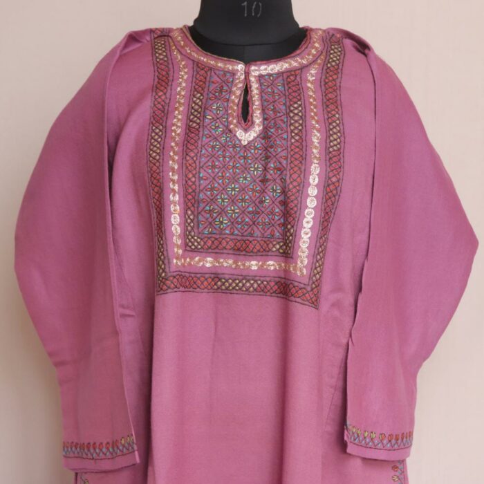 Pink Pure Wool Kashmiri Sozni Pheran ( Multi Color Pink Fabric) - Image 2