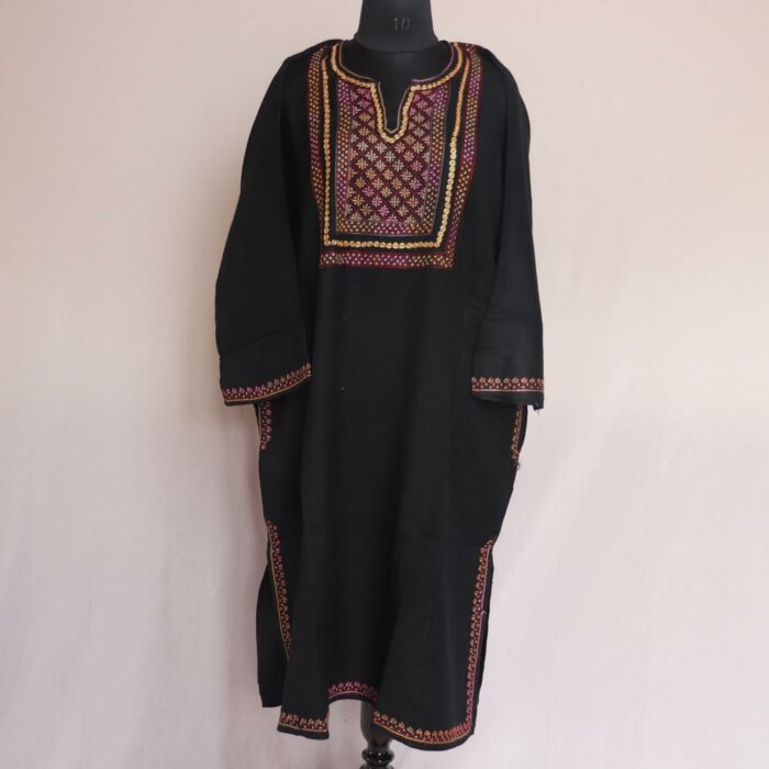 Black Pure Wool Kashmiri Sozni Pheran