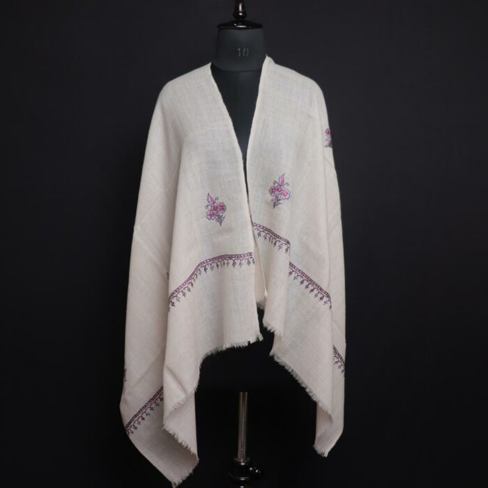 Off-White Gulabi: Handcrafted Paper Mache Sozni Stole
