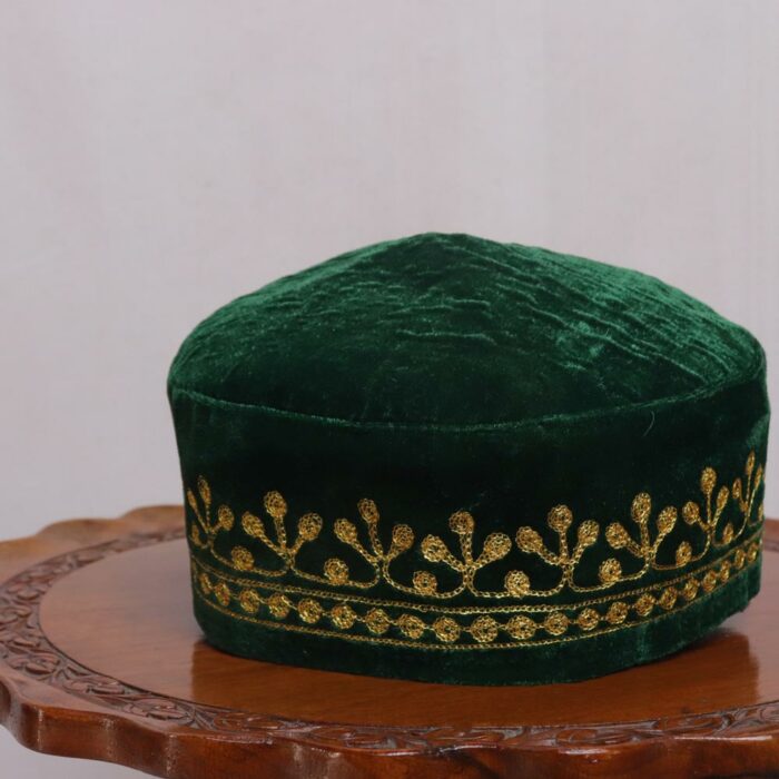 Green Velvet Tilla Cap - Image 2