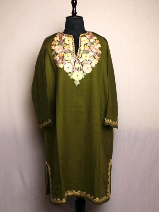 Olive Green Shamya Kashmiri Pheran With Aari Embroidery