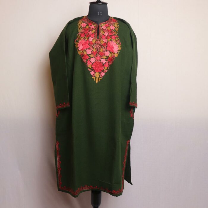Manayall Dark Green Pheran with Aari Work