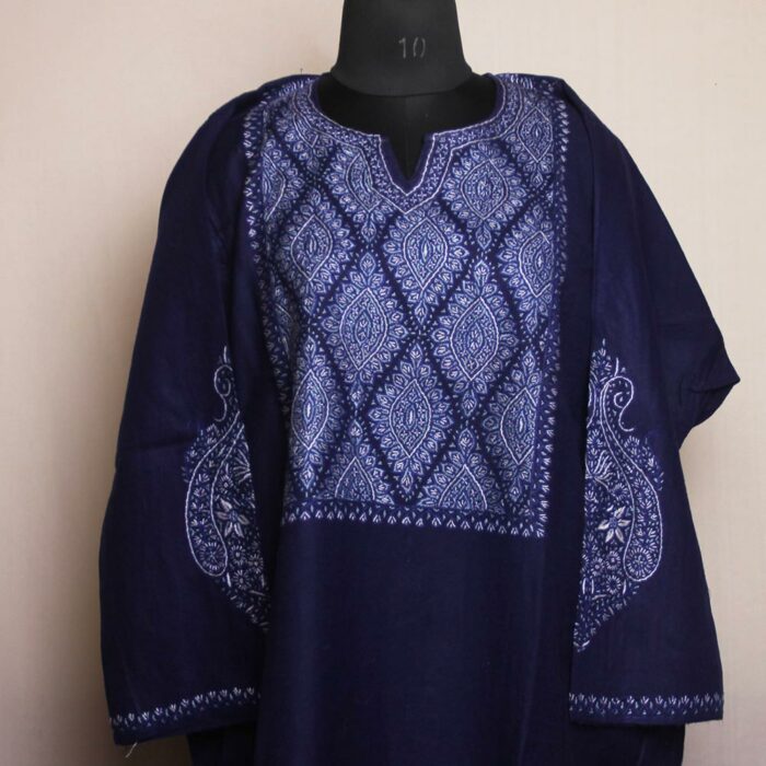 Darl Blue Meeri Naaz Kashmiri Pure Wool Pheran with Sozni Hand Embroidery - Image 2