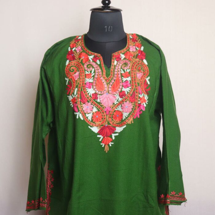 Green Aayat Kashmiri Pheran With Aari Work - Image 2