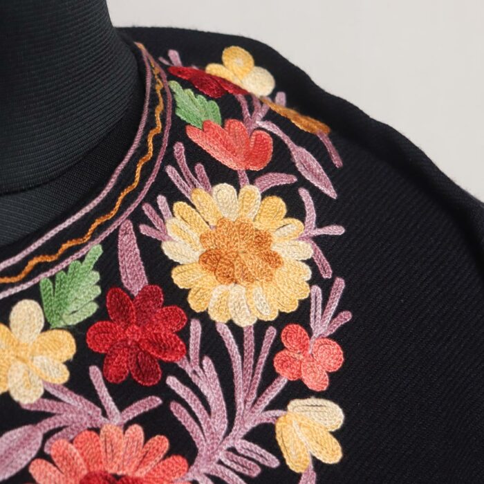 Black Posh Kashmiri Pheran With Aari Work - Image 3