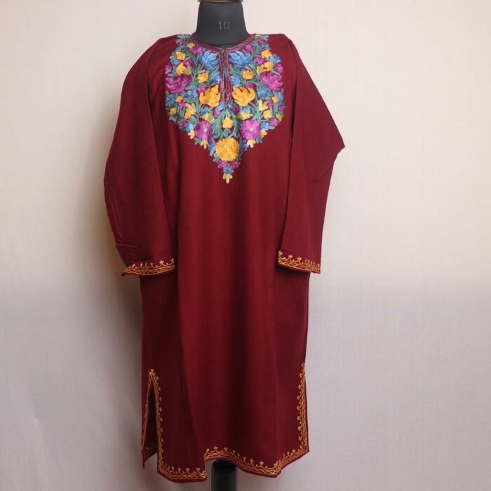 Maroon Kashmiri Pheran with Aari Embroidery: Traditional Opulence