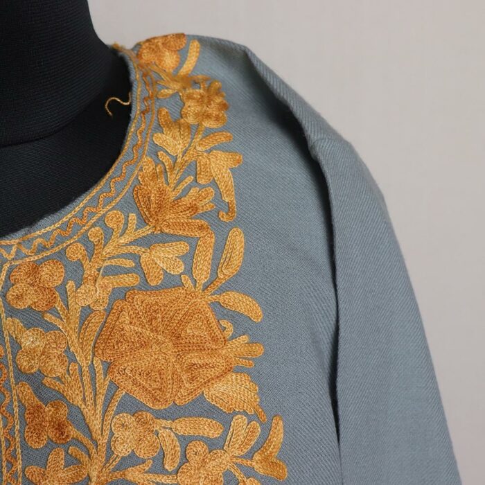 Grey Shahi Pheran with Aari Work - Image 3