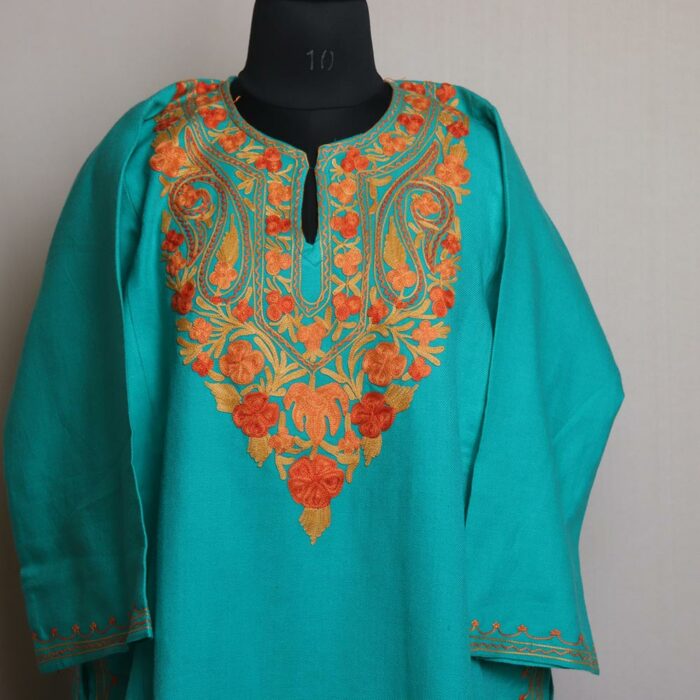 Manayal Green Pheran with Aari Work - Image 2