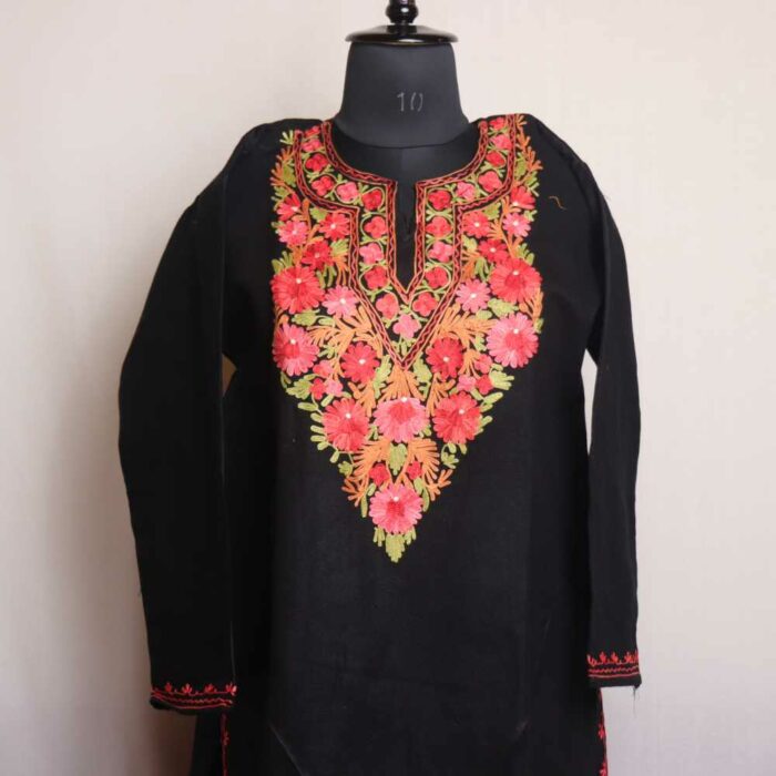 Mumtaz Posh Black Kashmiri Winter Co-ord Set - Image 2