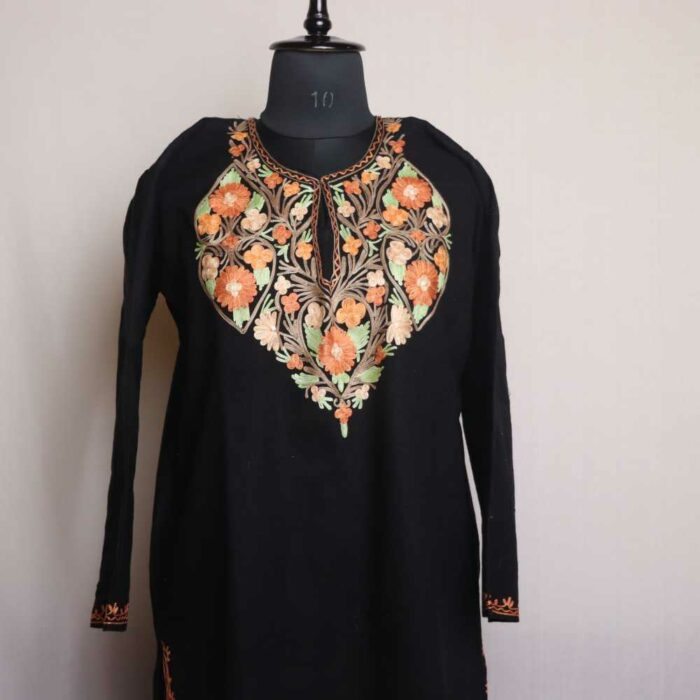 Mumtaz Dil Black Kashmiri Winter Co-ord Set - Image 2