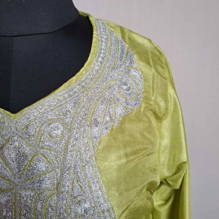 Green Barbara Silk Kashmiri 3 Piece Co-ord Suit Set With Tilla Embroidery - Image 3