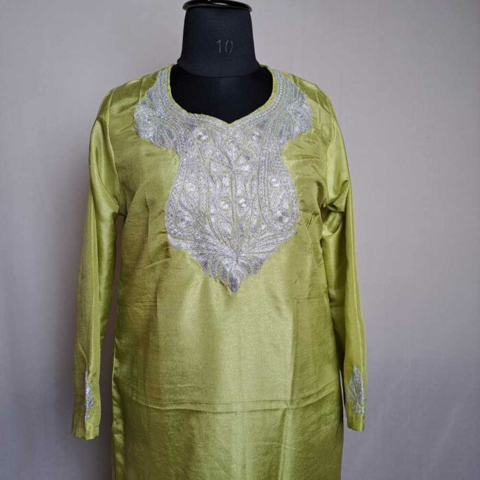 Green Barbara Silk Kashmiri 3 Piece Co-ord Suit Set With Tilla Embroidery - Image 2