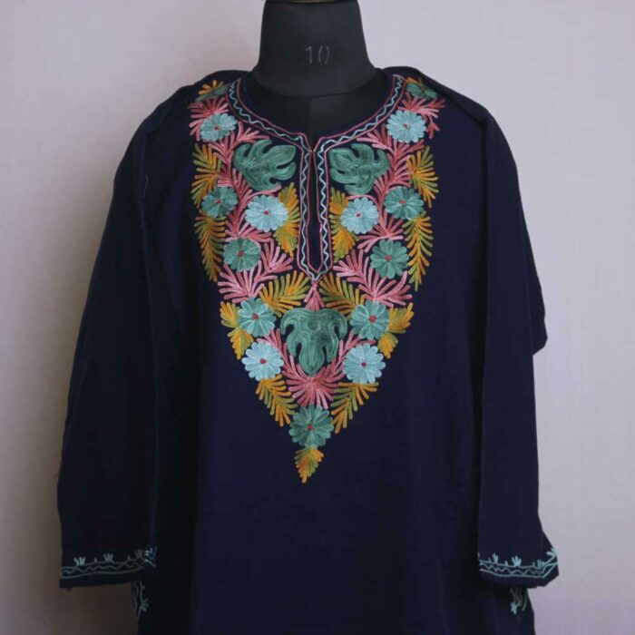 Blue Izband Chinarbaagh Kashmiri Pheran With Aari Embroidery - Image 2