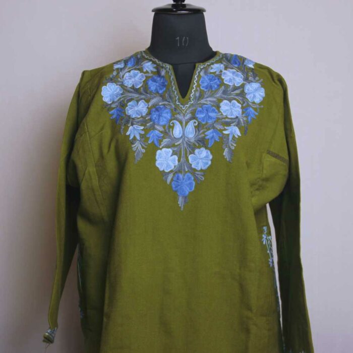 Green Aabi Izband Kashmiri Pheran With Aari Embroidery - Image 2