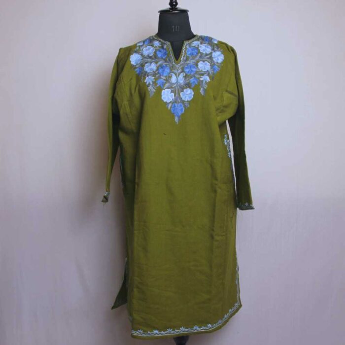 Green Aabi Izband Kashmiri Pheran With Aari Embroidery