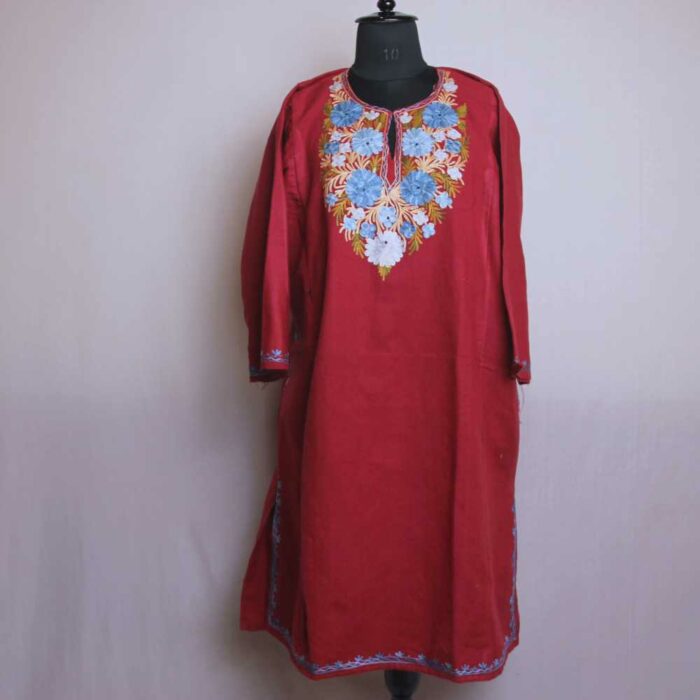 Pinkaabi posh Izband Kashmiri Pheran With Aari Embroidery