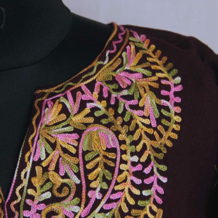 Wine rangebahar Izband Kashmiri Pheran With Aari Embroidery - Image 2