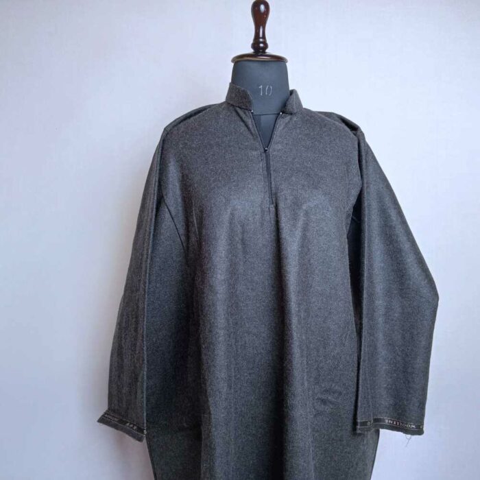 Aqeel Charcoal Black Traditional Mens Kashmiri Pheran (L48) - Image 2