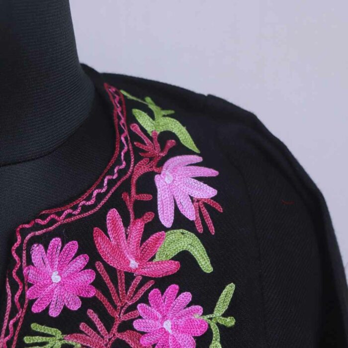 Black Gulabi Lokut Posh Kashmiri Girls Short Pheran With Aari Embroidery (L33,8-9Y) - Image 3