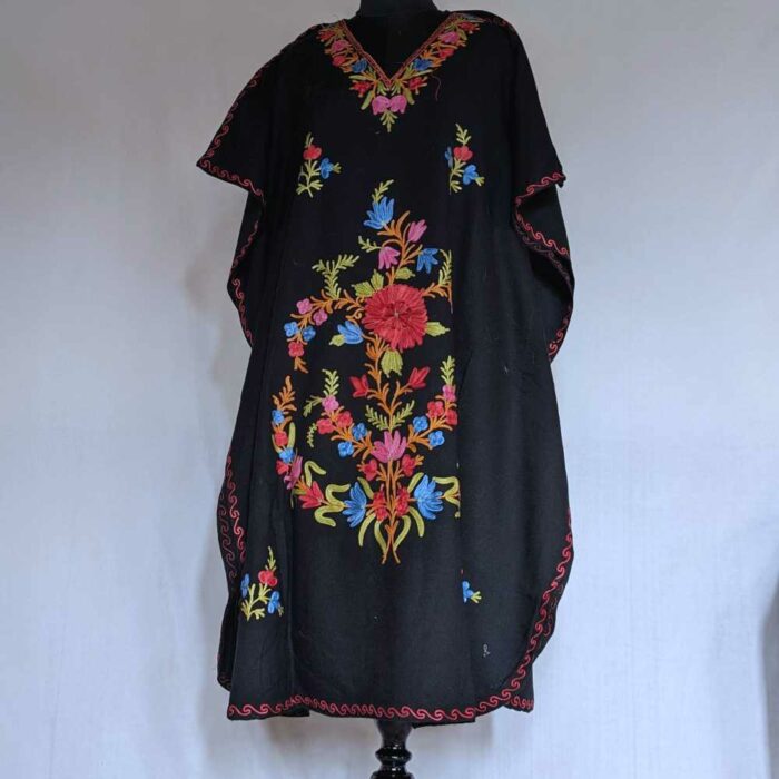 Black Naar Woolen Kashmiri Aari Work Kaftan Top L47 - Image 2