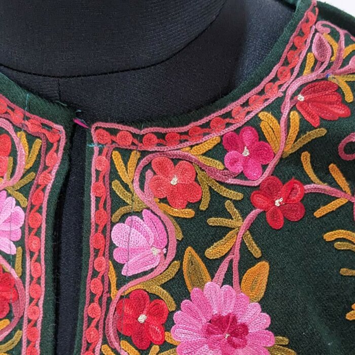 Khanyari Dark Green Pure Wool Jaal Aari All Over Kashmiri Pheran - Image 3