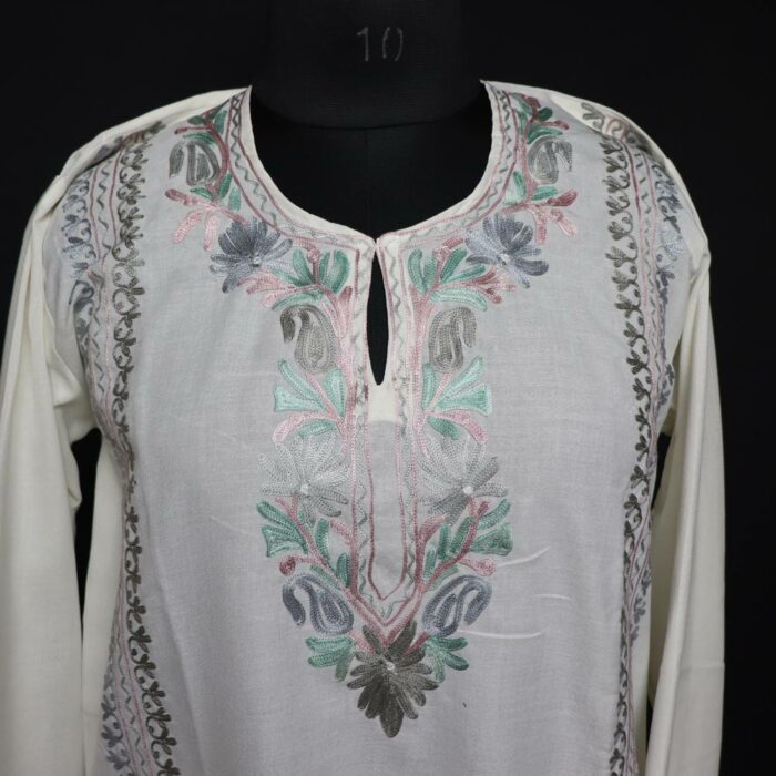 White Kashmiri Co-ord Set with Aari Work - Image 3
