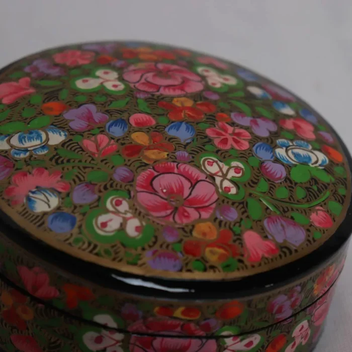 Exquisite Paper Mache 6 Tea Coasters with Box - Image 3