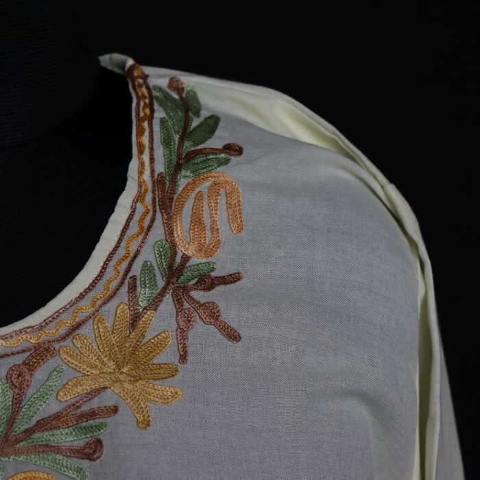 Creamy Imaan Kashmiri Summer Kurti with Beautiful Aari Naal and Daman Work - Image 3