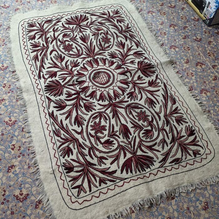 Kupwara Namda 6×4Ft Pure Wool Handmade Aari Embroidered