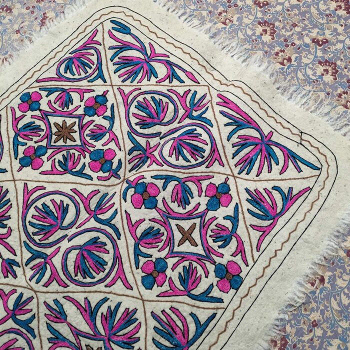 Aru Namda 6×4Ft Pure Wool Handmade Aari Embroidered - Image 2