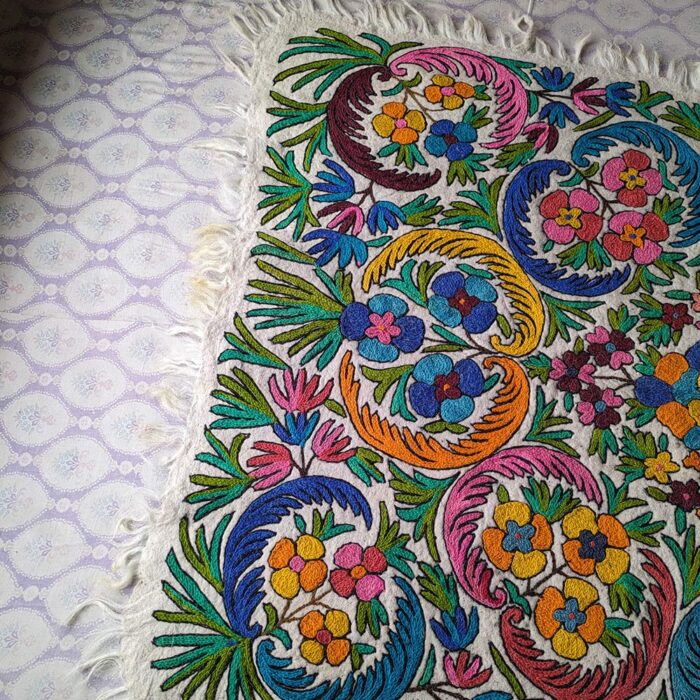 Luxury Namda Gurezi 6×4Ft Pure Wool Double Work Handmade Aari Embroidered - Image 2
