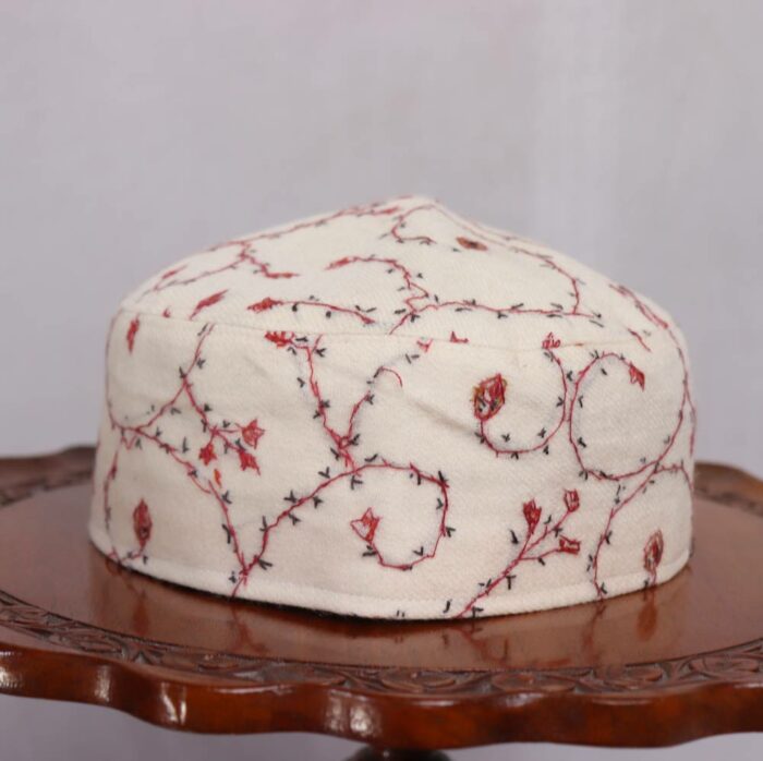 Kashmiri White Toosha Sozni Cap