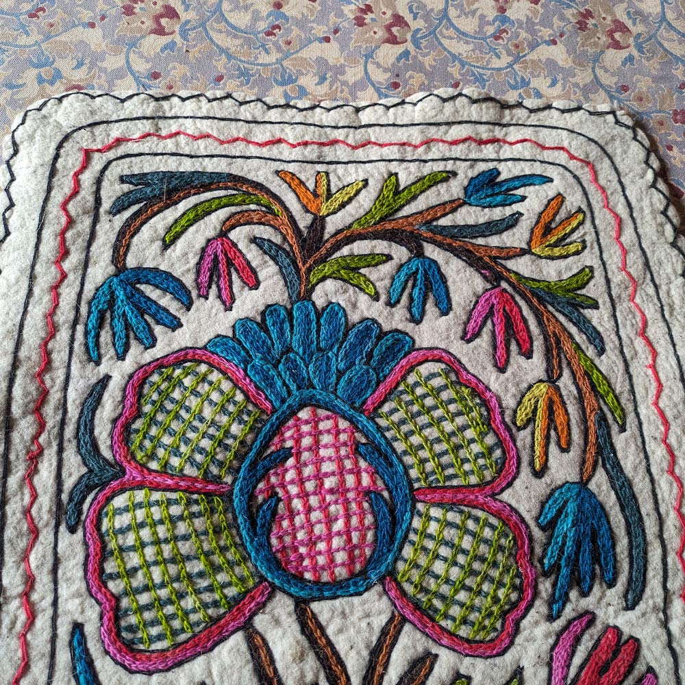Big Posh II Namda Handmade Aari Embroidered Wool Rug 3x2 - Gyawun