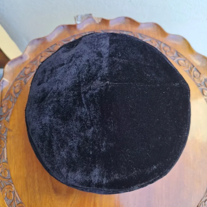 Black Golden Tilla Velvet Cap - Image 3