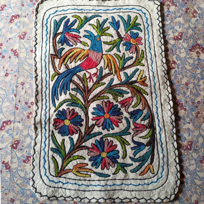 Flora n Fauna Namda Handmade Aari Embroidered Wool Rug 3x2