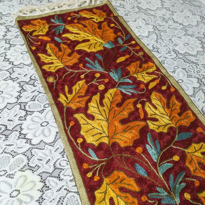 Maroon Chainstitch Silk Handmade Runner 4×1ft - Image 2