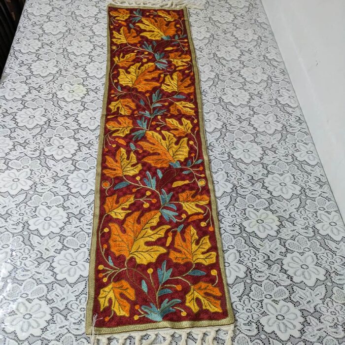 Maroon Chainstitch Silk Handmade Runner 4×1ft