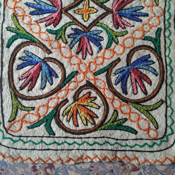 Kesari Namda Handmade Aari Embroidered Wool Rug 3x2 - Image 2