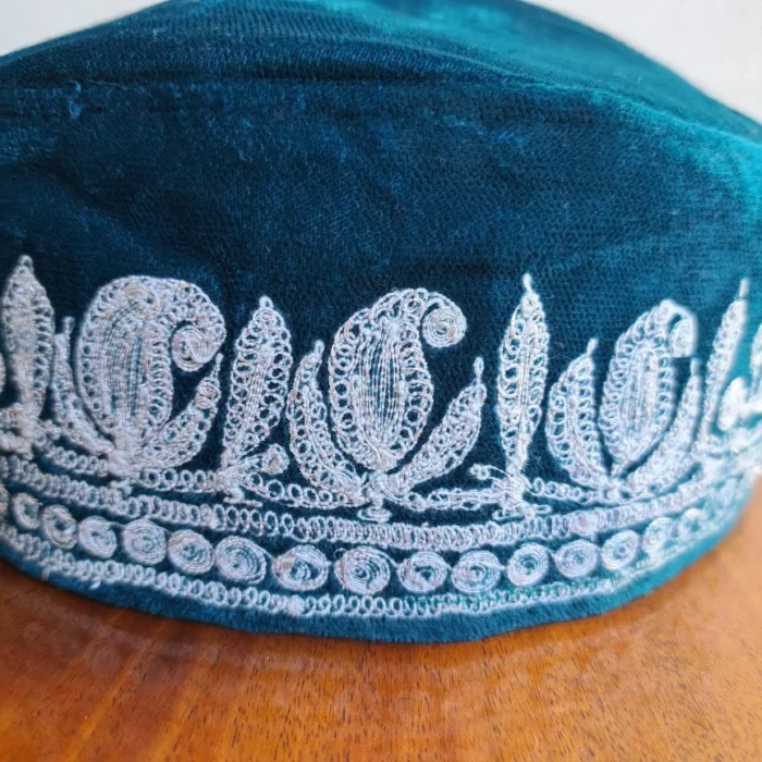 Green With Silver Badam Tilla Velvet Cap - Image 3